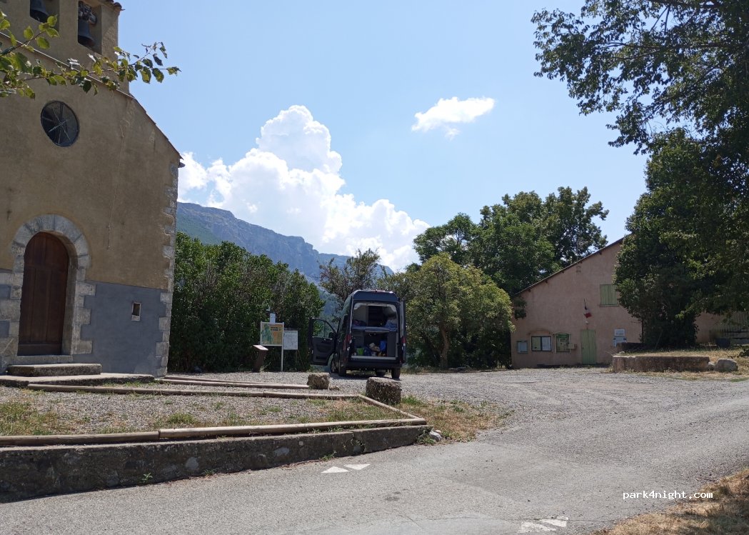 (04000) Digne-les-Bains - Route des Dourbes — foto 2