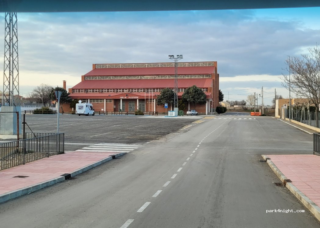(44370) Cella - 10 Calle Matadero — foto