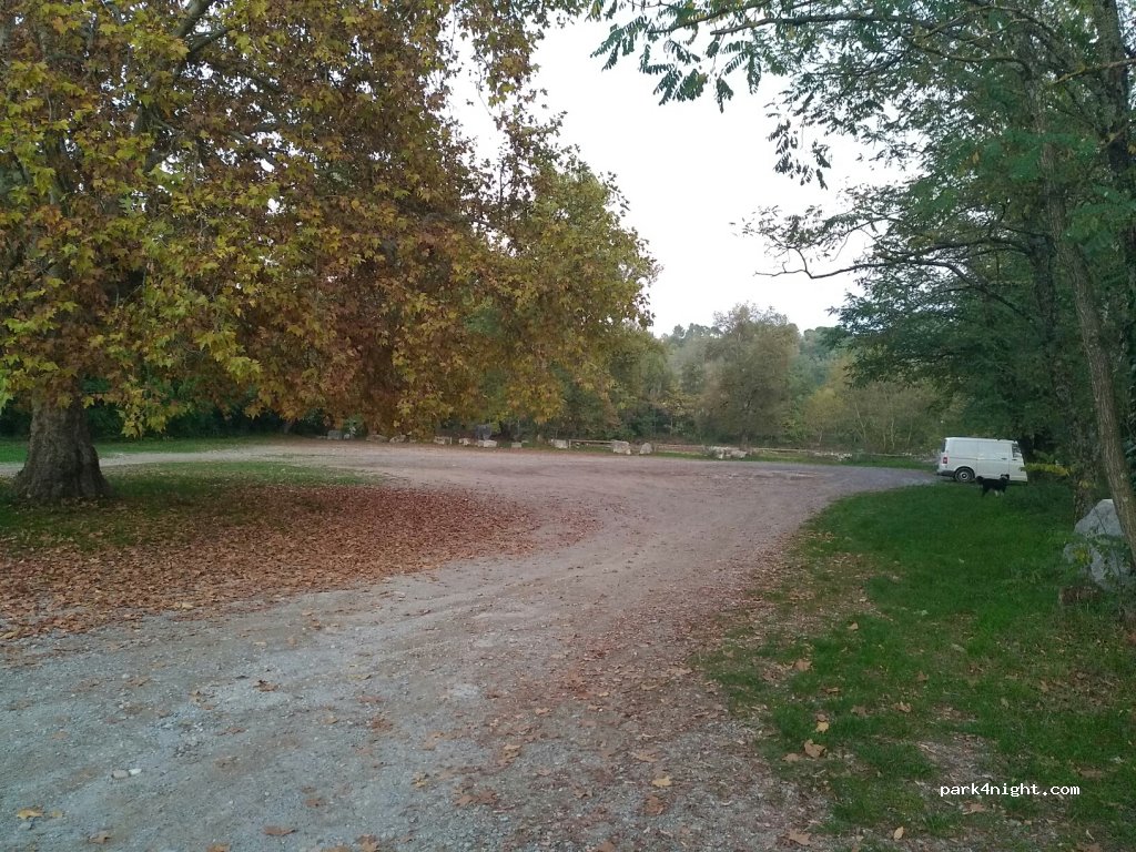 (07260) Joyeuse - 301 Chemin du Stade André Gervais — foto