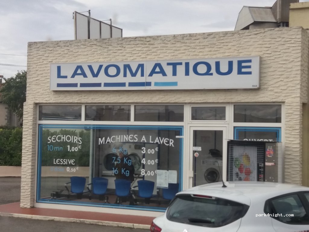 (11150) Bram - 69 Avenue Ernest Léotard — foto