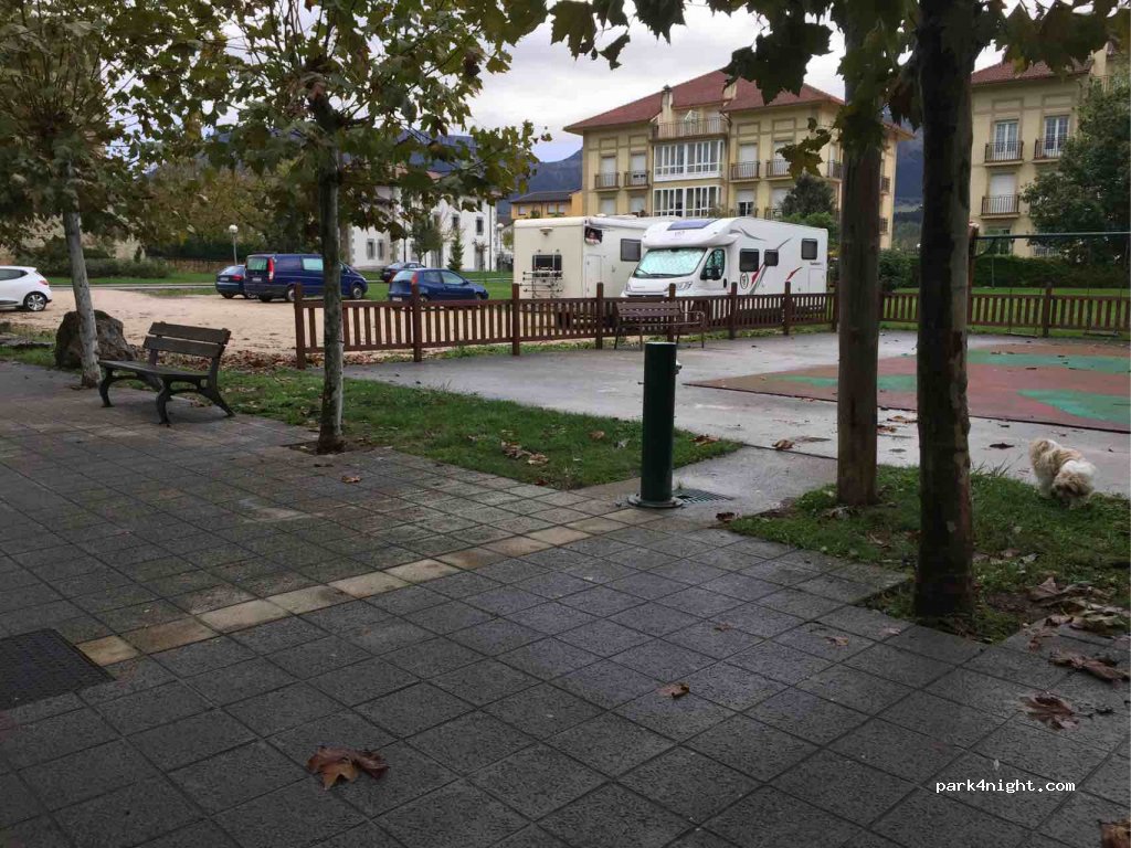 (09580) Villasana de Mena - 4 Calle Polideportivo — foto
