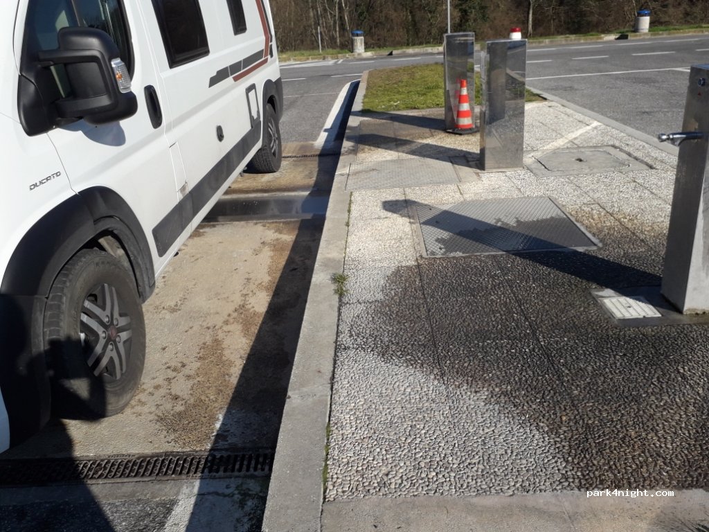 (03012) Anagni - 610 A1 - Autostrada del Sole — foto
