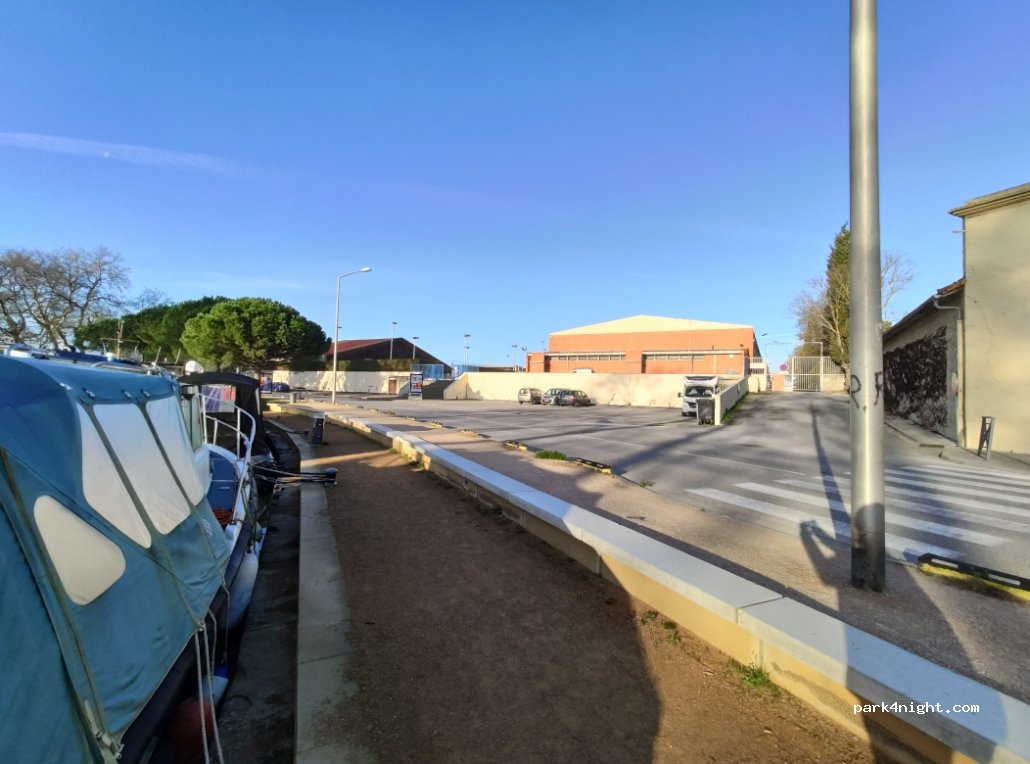 (11400) Castelnaudary - 4 Bis Avenue du Maréchal Leclerc — foto 3