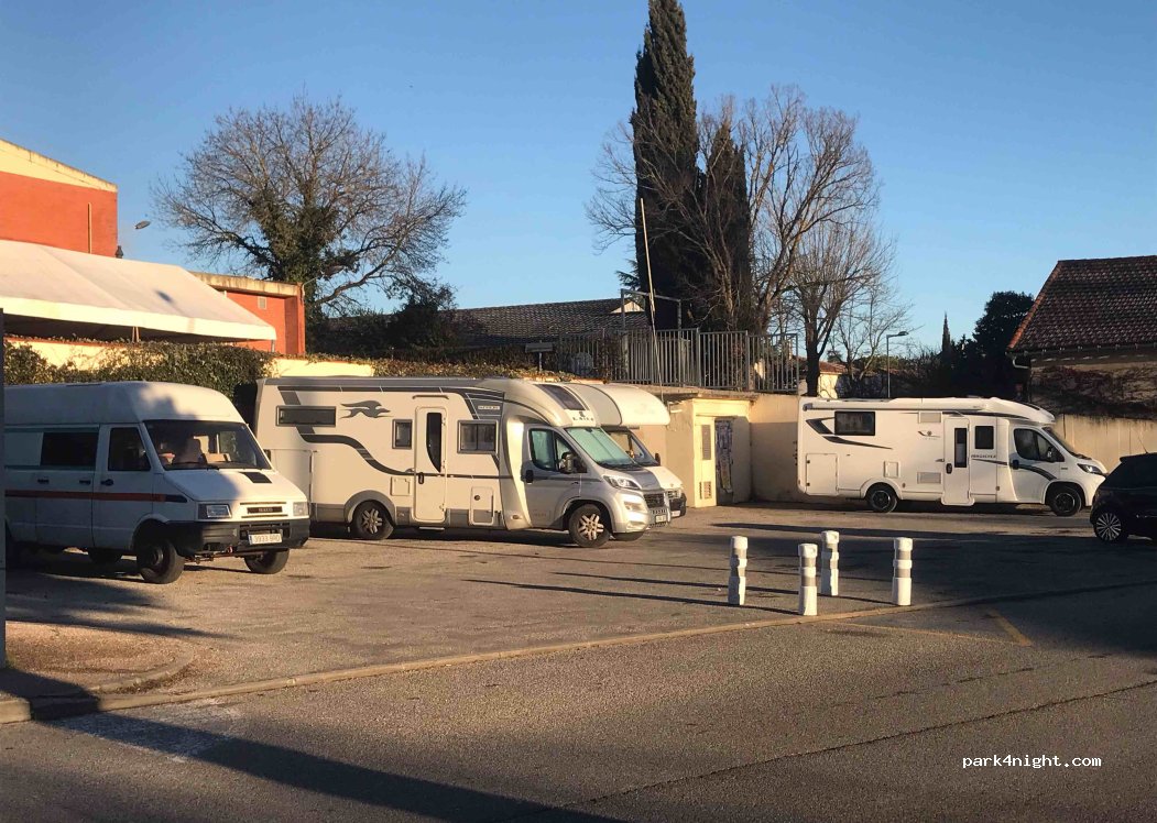 (11400) Castelnaudary - 4 Bis Avenue du Maréchal Leclerc — foto 5