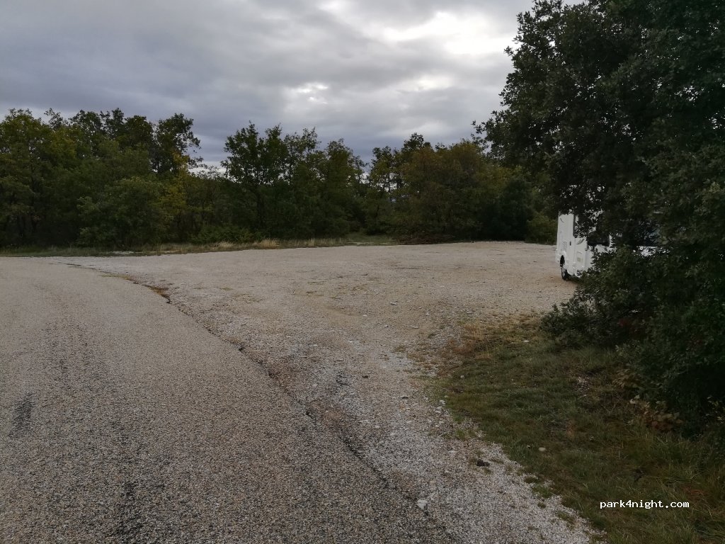 (26770) Taulignan - D809 — foto