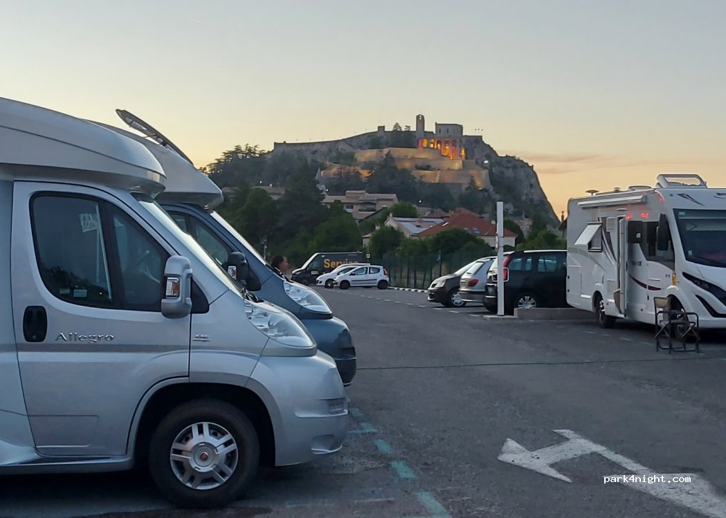 (04200) Sisteron - 12-18 D4085 — foto 2