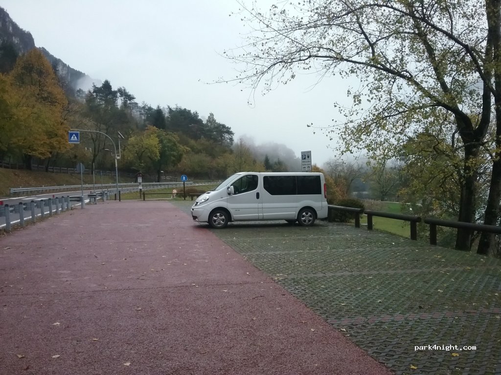 (38067) Ledro - 31 Strada Statale 240 — foto