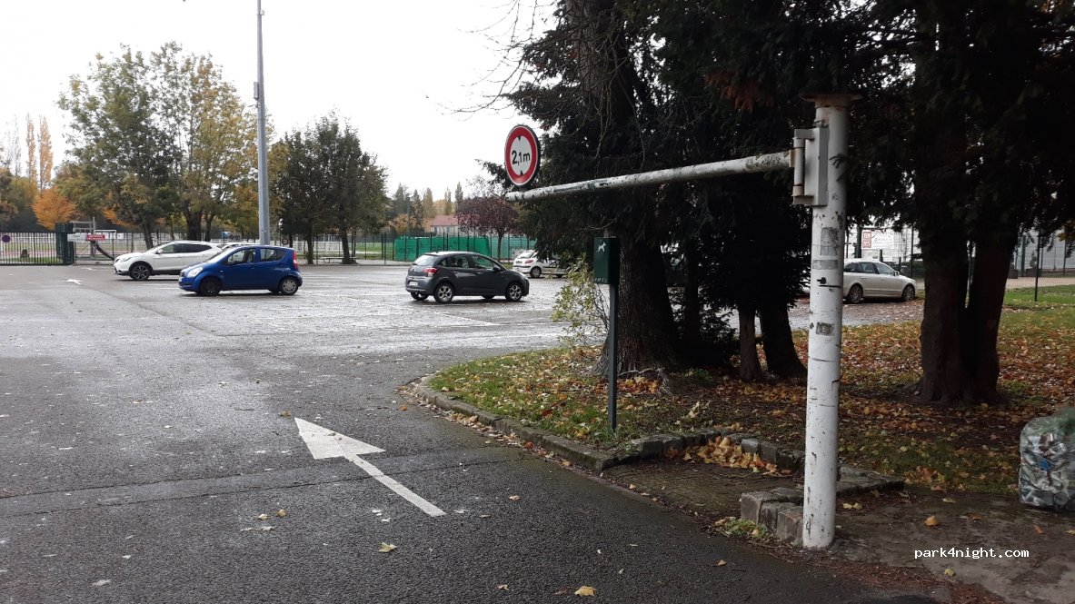 (28130) Maintenon - 53 Rue du Maréchal Maunoury — foto 3