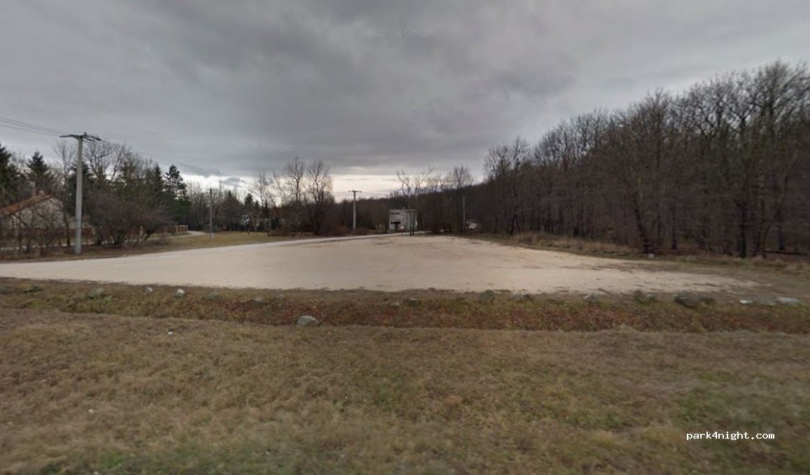 (2098) Pilisszentkereszt - Unnamed Road — foto