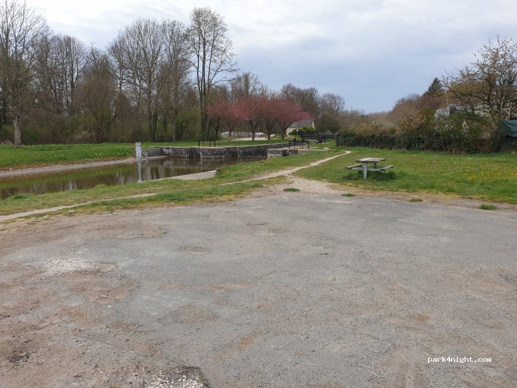 (45450) Fay-aux-Loges - 69 Route de Nestin — foto 2