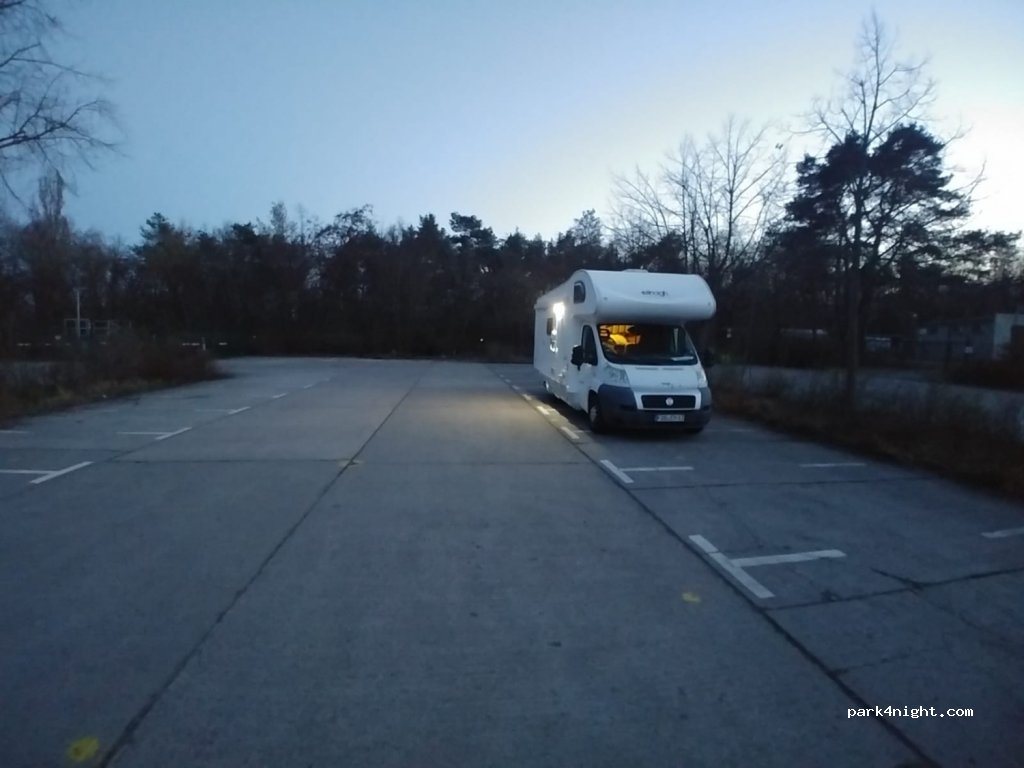 (12589) Berlin - 22 Brückenstraße — foto 2