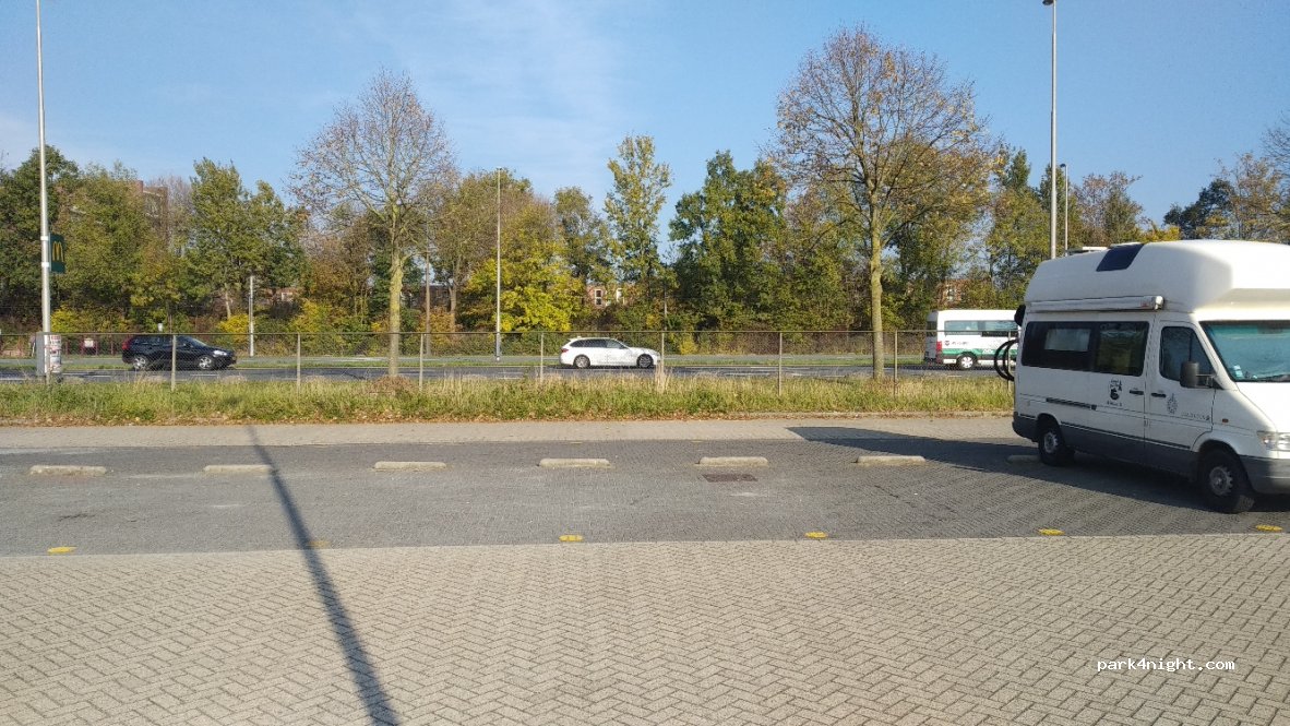 (6841 HN) Arnhem - 25 Batavierenweg — foto
