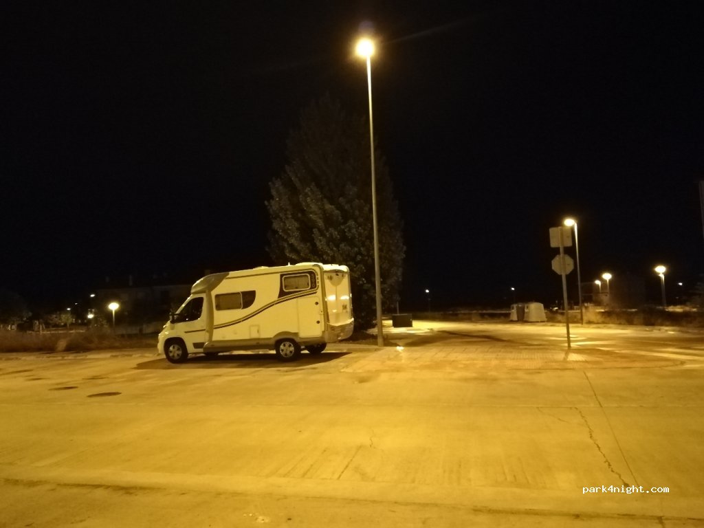 (37500) Ciudad Rodrigo - 41 Calle Tormes — foto