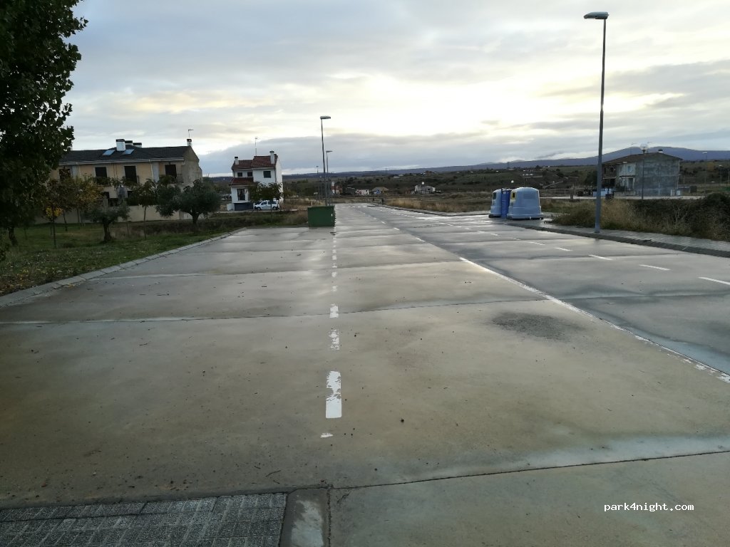 (37500) Ciudad Rodrigo - 41 Calle Tormes — foto 3