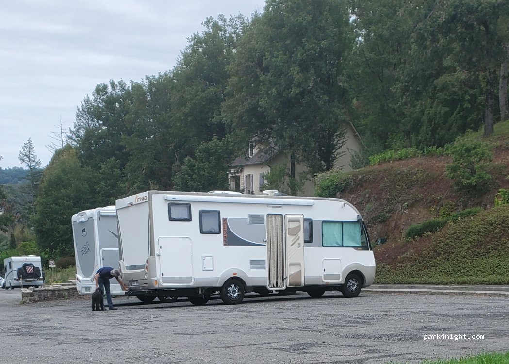 (12270) Najac - 2 La Planquette — foto 4
