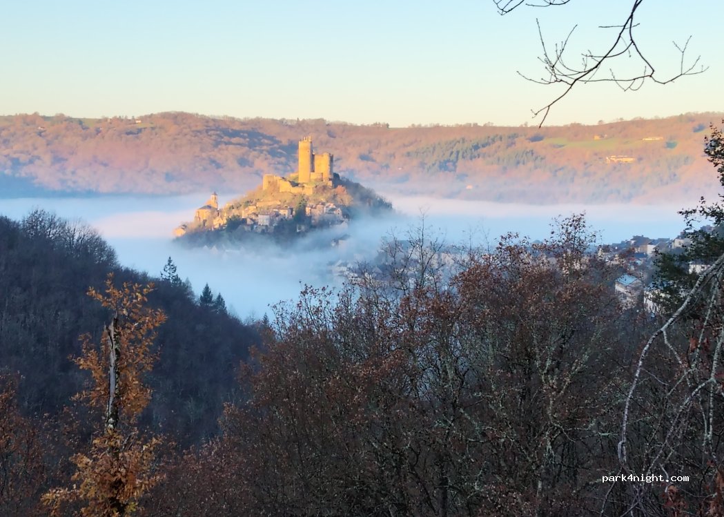 (12270) Najac - 2 La Planquette — foto 5