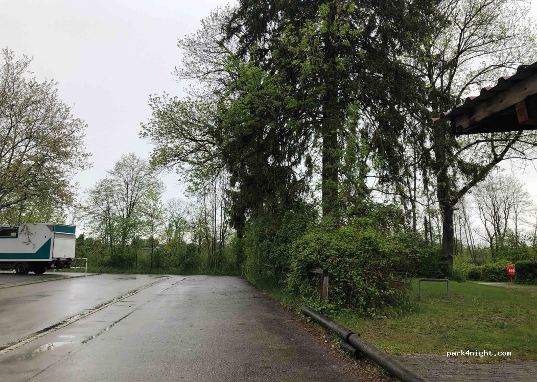 (86916) Kaufering - 14 Landrat-Müller-Hahl-Straße — foto