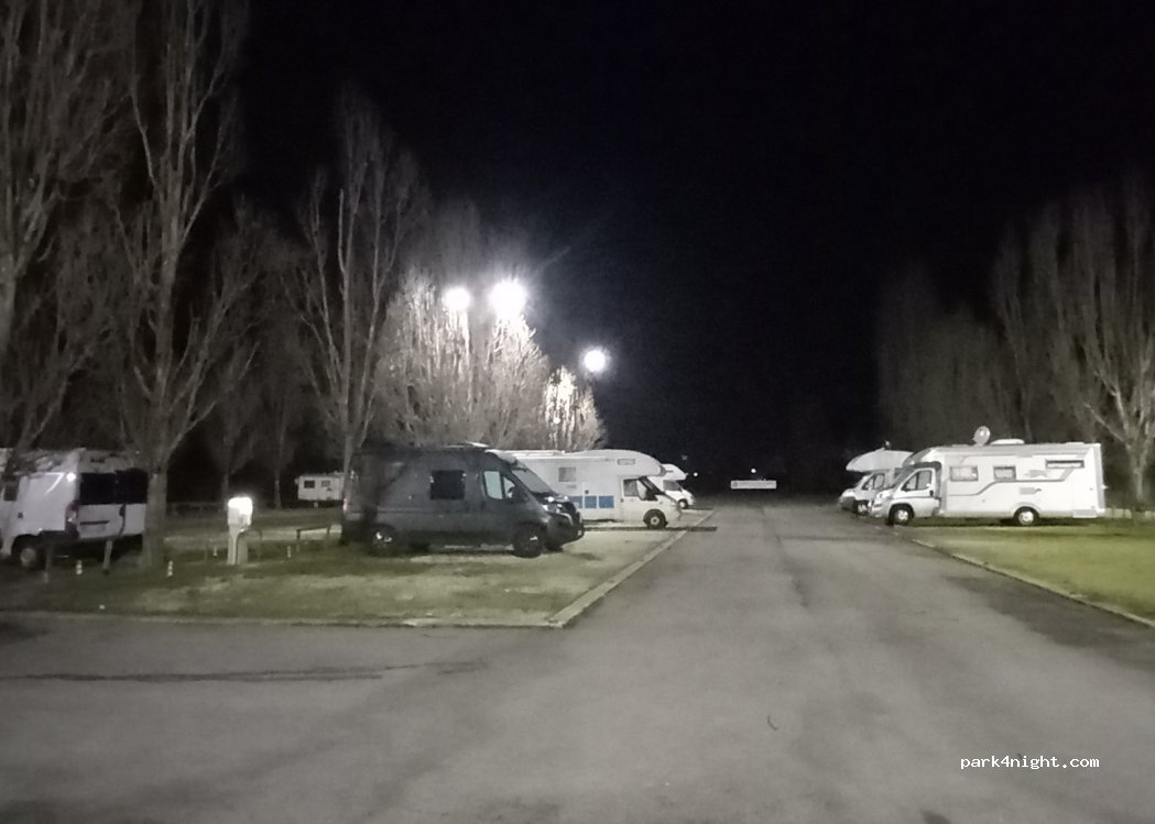 Area Sosta Camper G. Carlini — foto 5