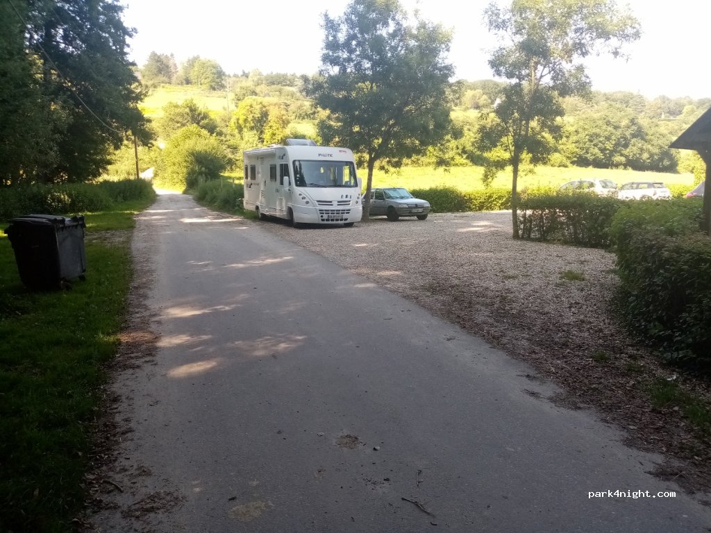 (27370) Saint Germain de Pasquier - Route de la Vallée de l'Oison — foto 2