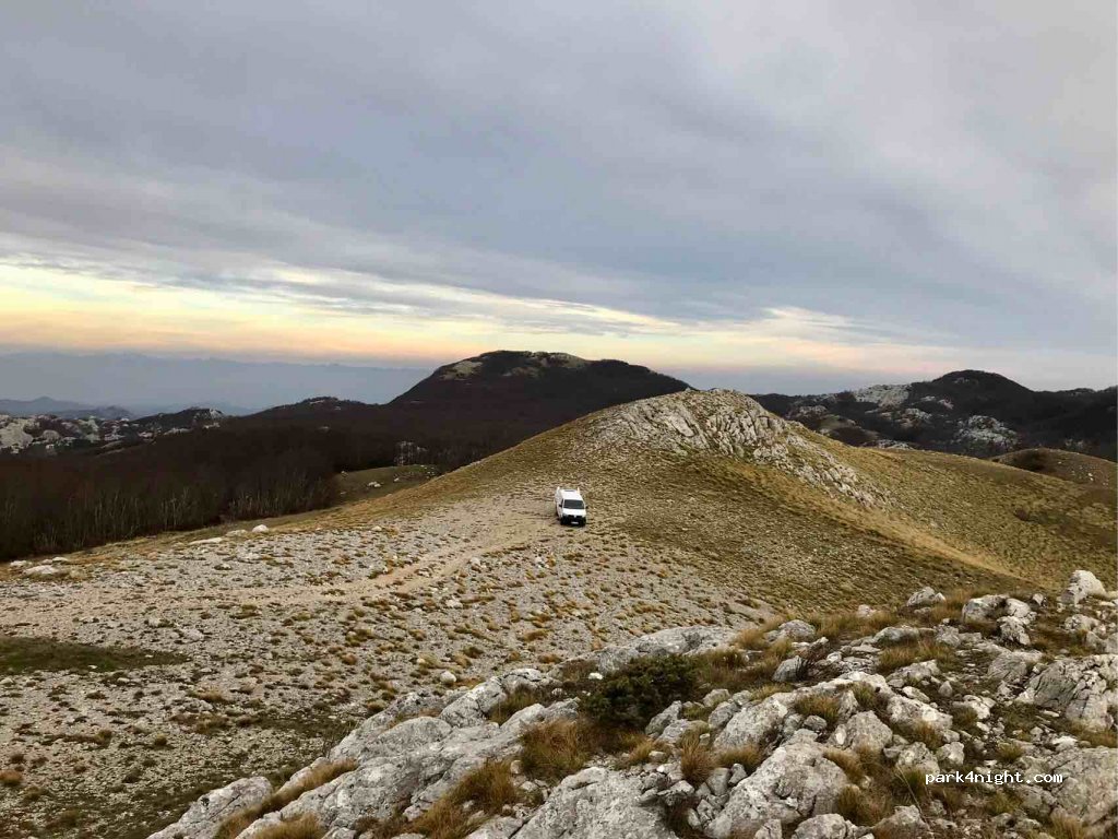 () Mirac - Unnamed Road — foto