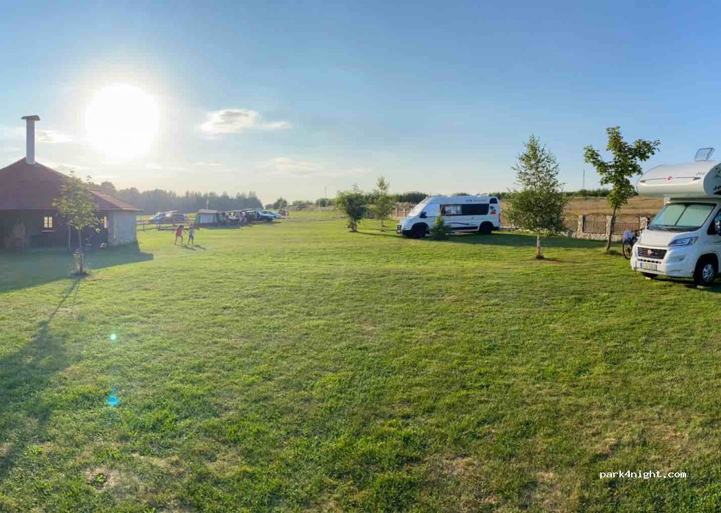 Karlovice Valley Agritourism Camping — foto
