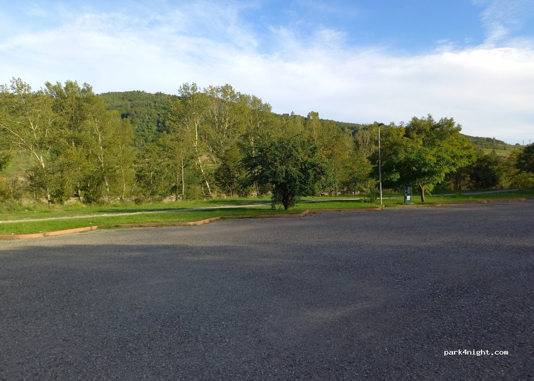 (29022) Bobbio - Piazzale Ettore Della Cella — foto