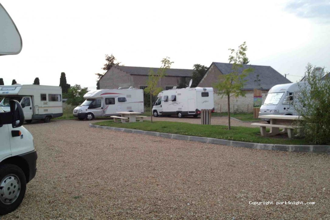 (37140) Chouzé-sur-Loire - 21-25 Rue de l'Église — foto