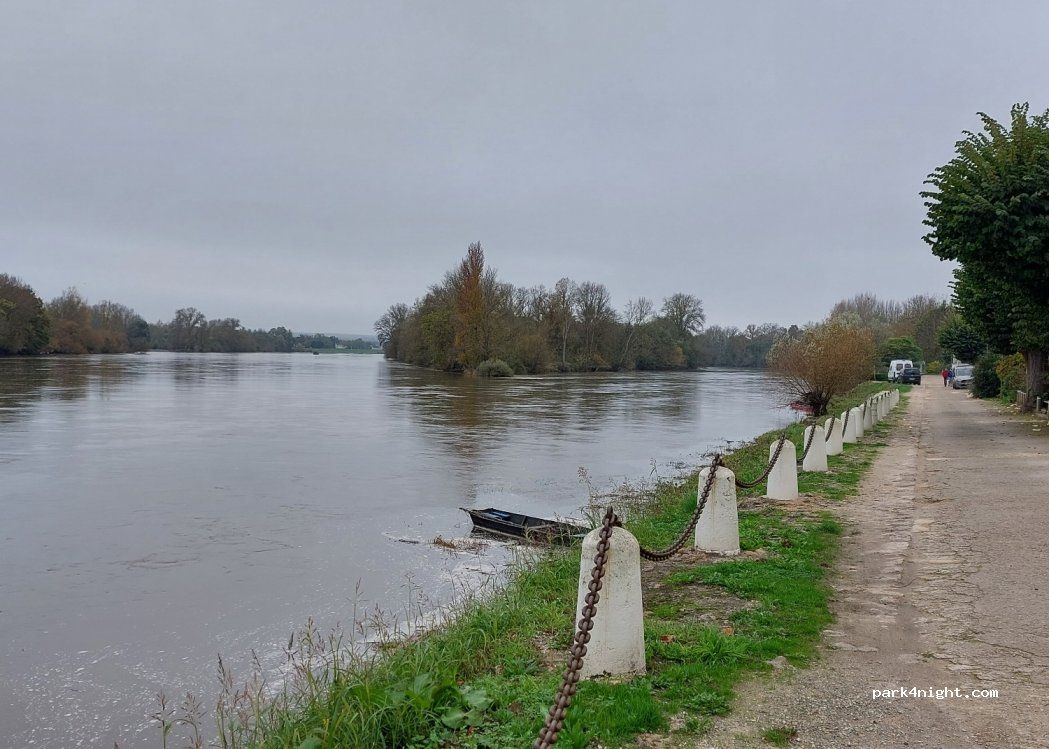 (37140) Chouzé-sur-Loire - 21-25 Rue de l'Église — foto 5