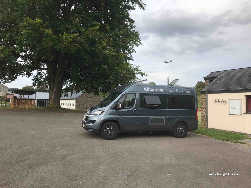 (6890) Libin - Rue du Couvent — foto