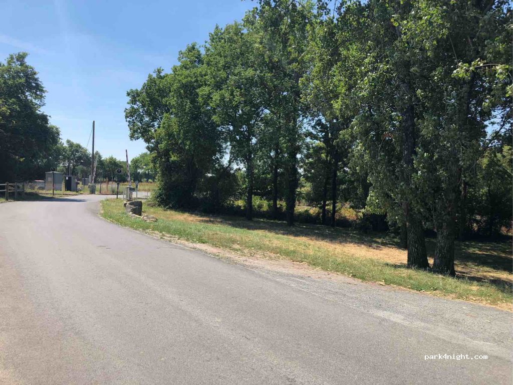 (49710) Sèvremoine - Unnamed Road — foto 3