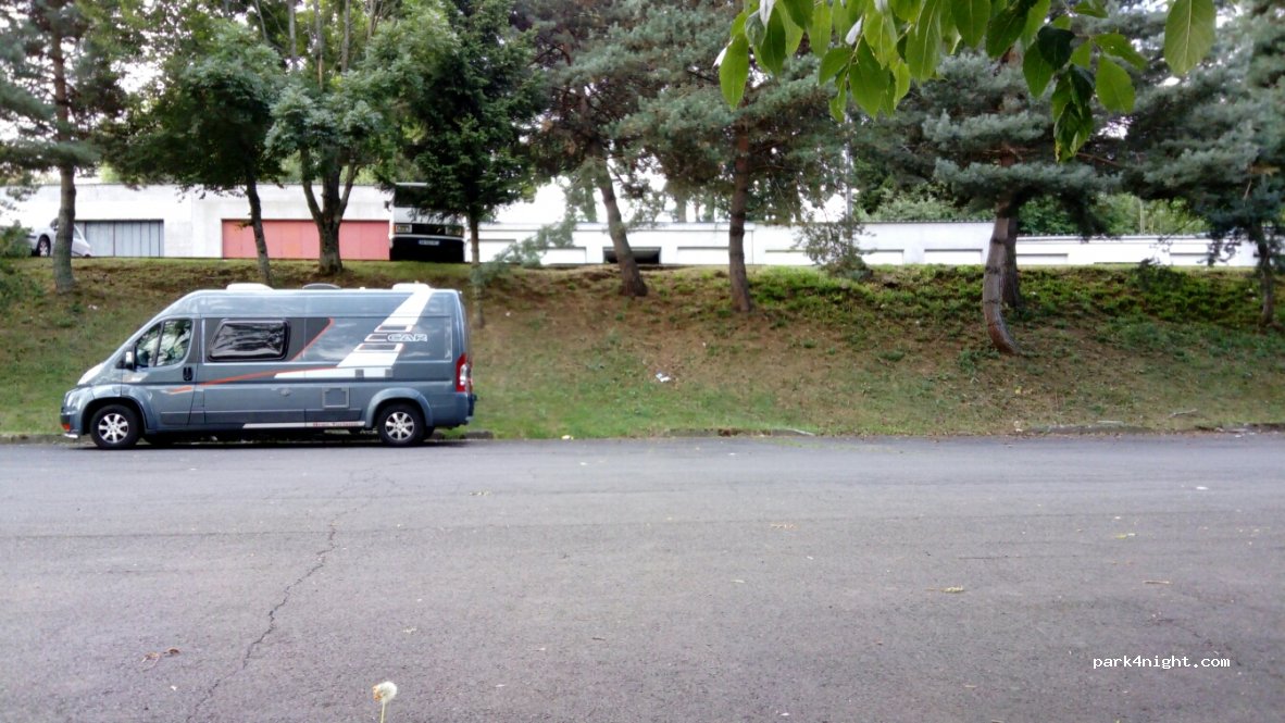 (63610) Besse-et-Saint-Anastaise - 7 Rue Quartier de la Bessou — foto 3