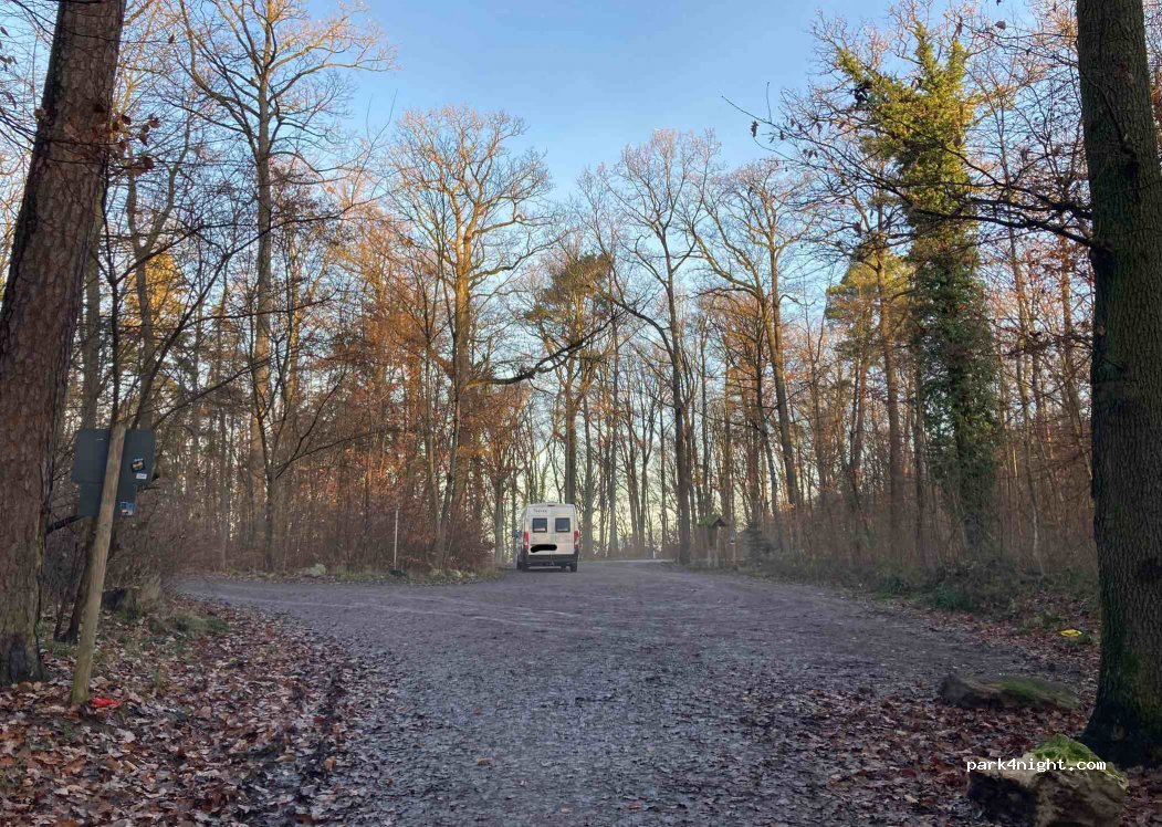 (70186) Stuttgart - 20 Waldebene Ost — foto 4