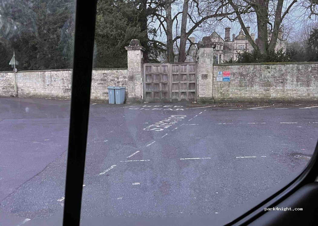 (OX18 4SG) Burford - Priory Ln — foto 3