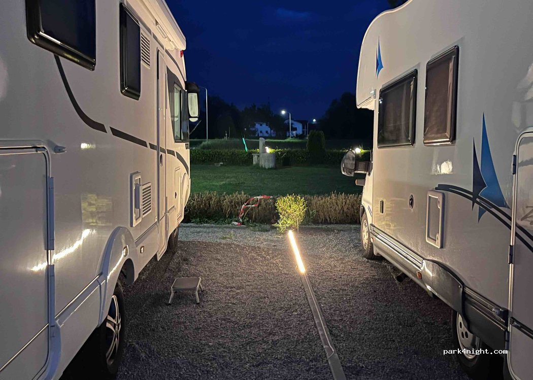 (94469) Deggendorf - 17 Altholzstraße — foto 4