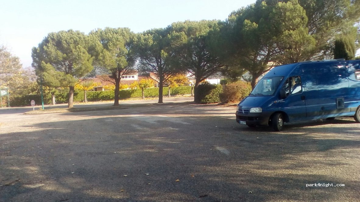 (26450) Cléon-d'Andran - 2 Place du Collège — foto