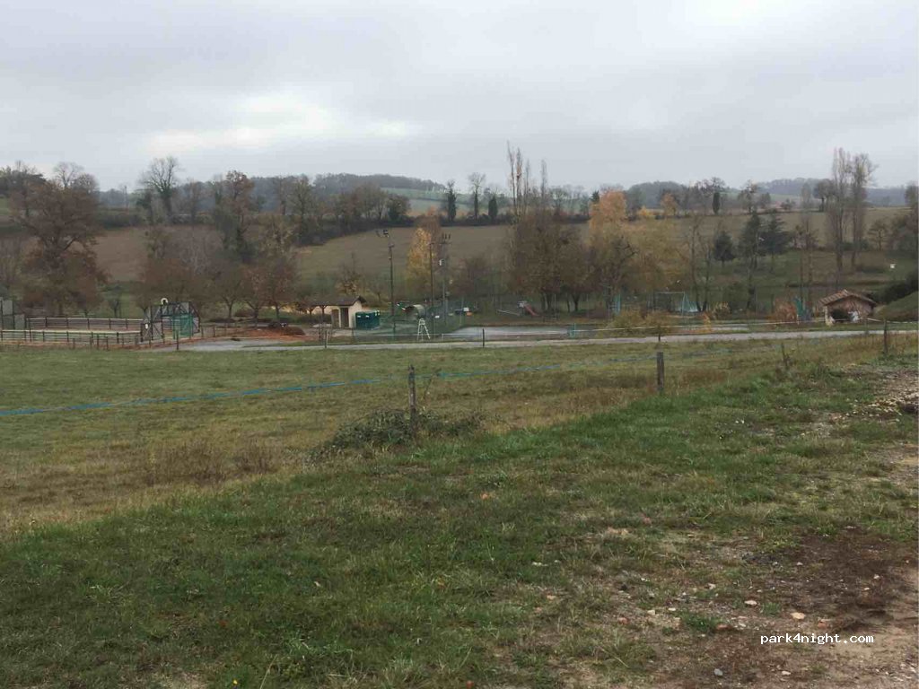 (42110) Saint-Martin-Lestra - Le Vernay — foto
