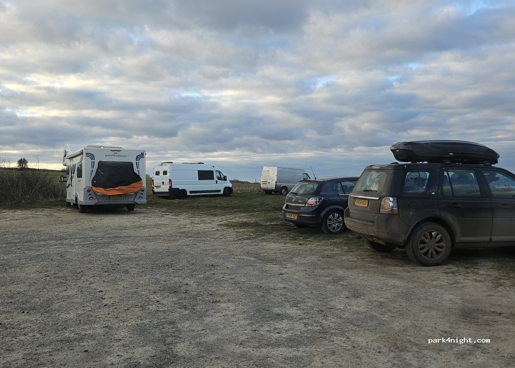 (RG17) Hungerford - Unnamed Road — foto 5