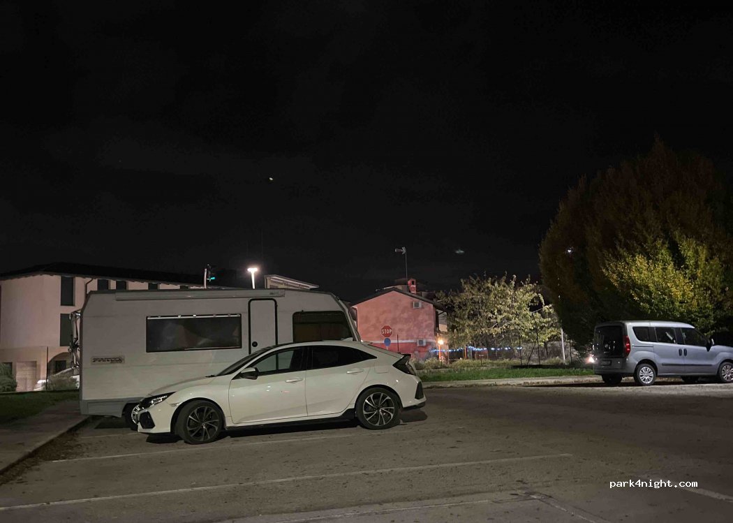 (34077) Ronchi dei Legionari - 1 Via XXIV Maggio — foto