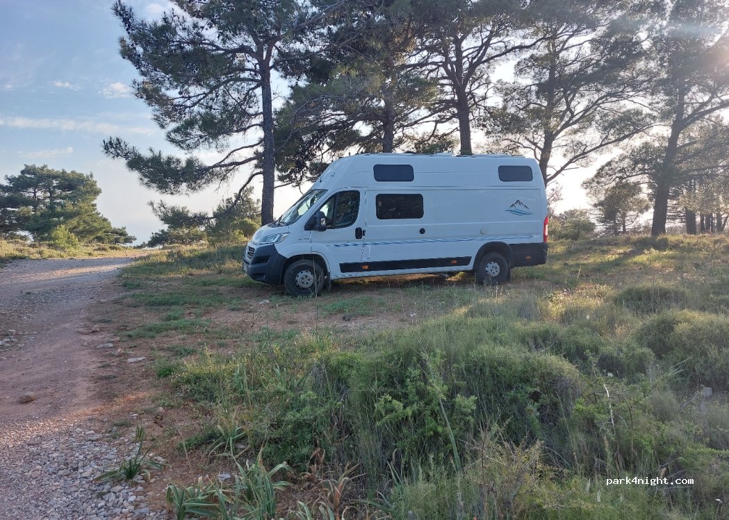 (823 00)  - Eparchiaki Odos Chiou-Keramou — foto 2