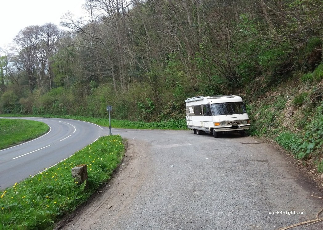 (PL13 1PP) Looe - A387 — foto