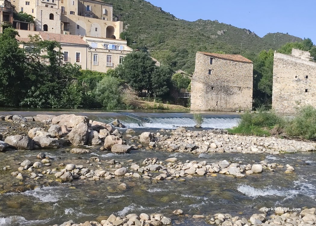(34460) Roquebrun - Chemin de Campescal — foto 2