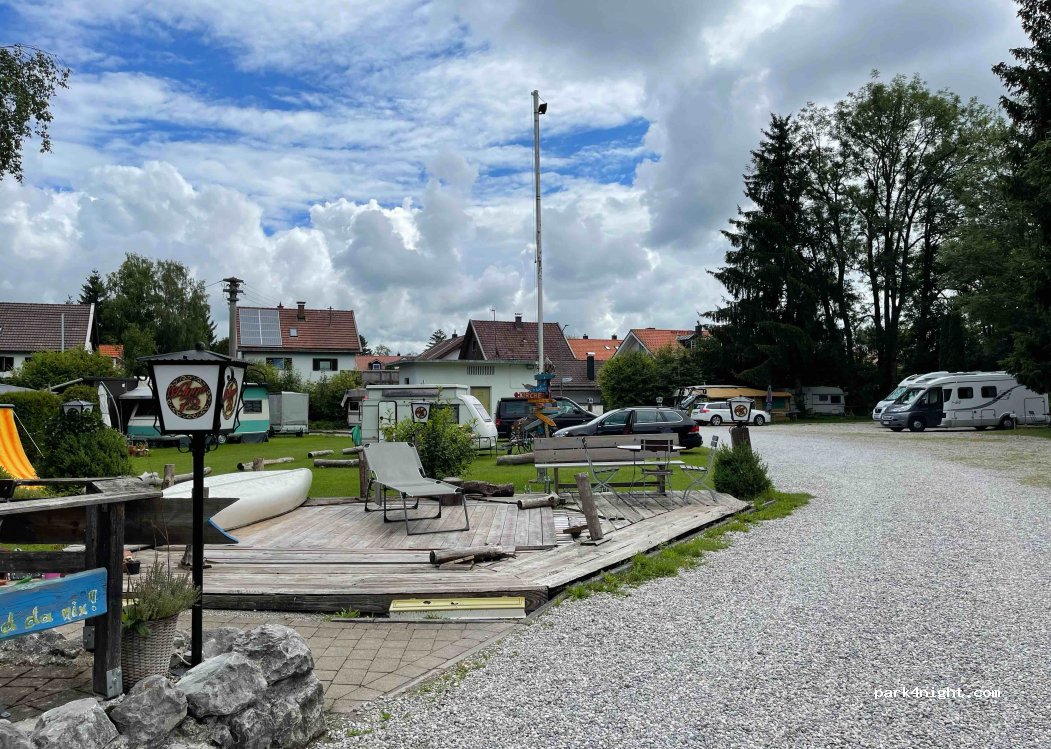 Stellplatz Stop & Go Camping — foto