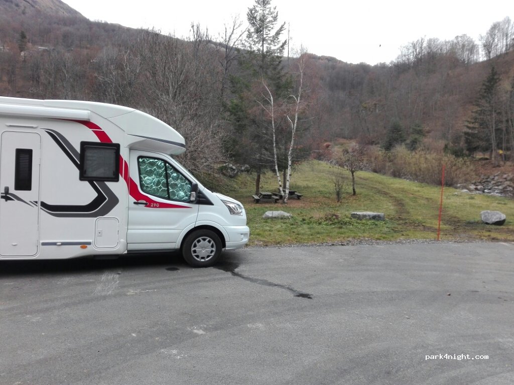 (73440) Saint-Martin-de-Belleville - Unnamed Road — foto