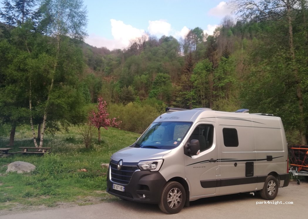 (73440) Saint-Martin-de-Belleville - Unnamed Road — foto 4