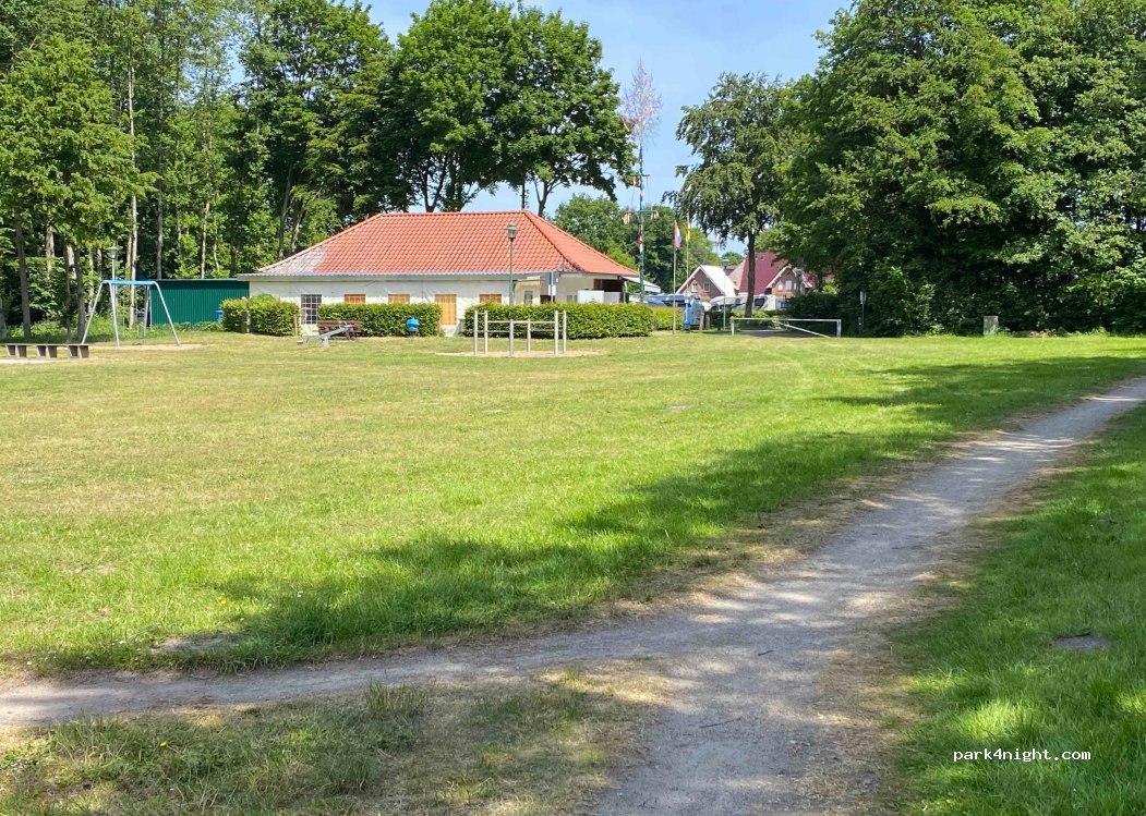 (26683) Saterland - 20 Am Sportplatz — foto 2