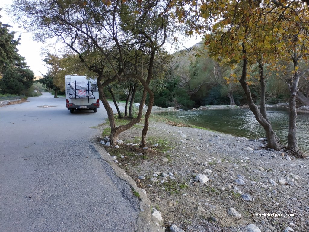 (740 60)  - Eparchiaki Odos Drimiskou-Asomaton — foto 4