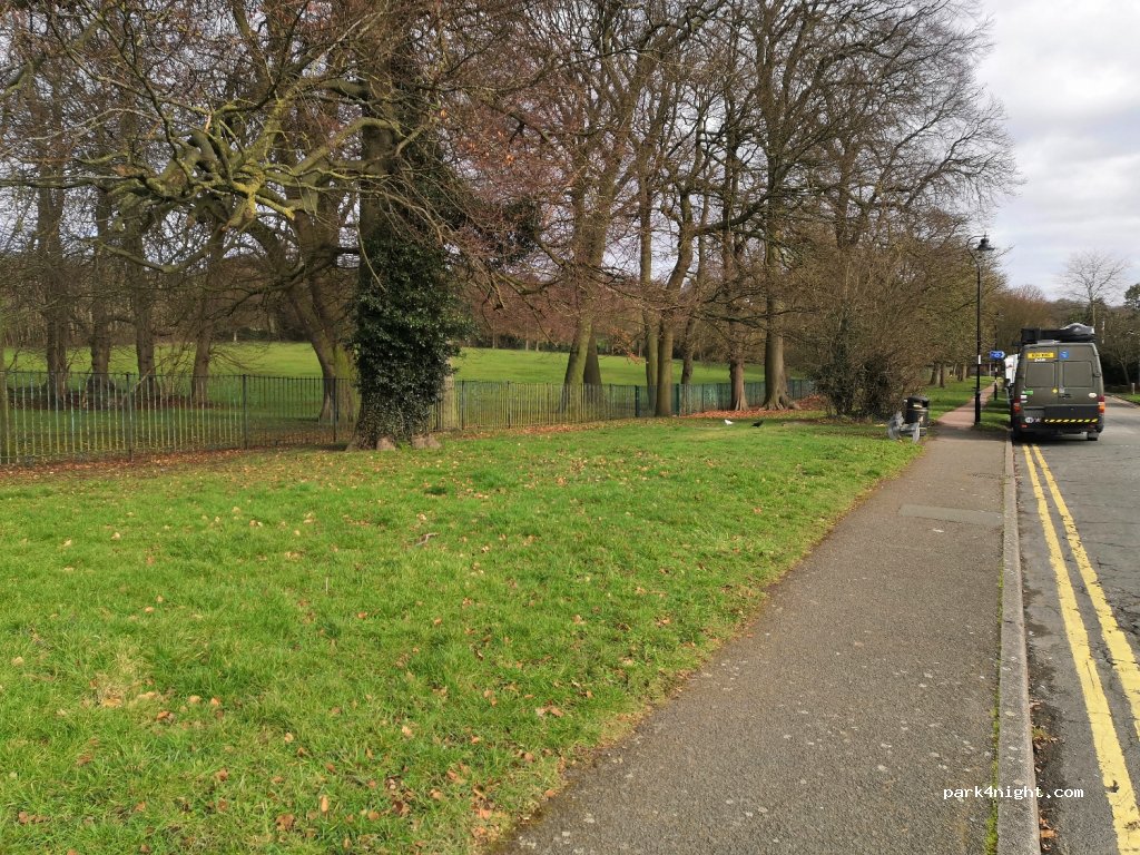 (CR0 5AR) Croydon - 3 Kent Gate Way — foto 2