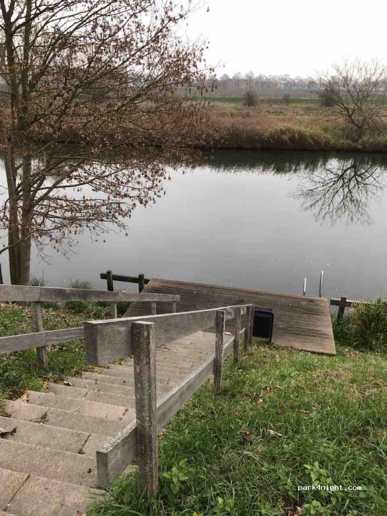 (4142 EX) Leerdam - 30 Groenzoom — foto