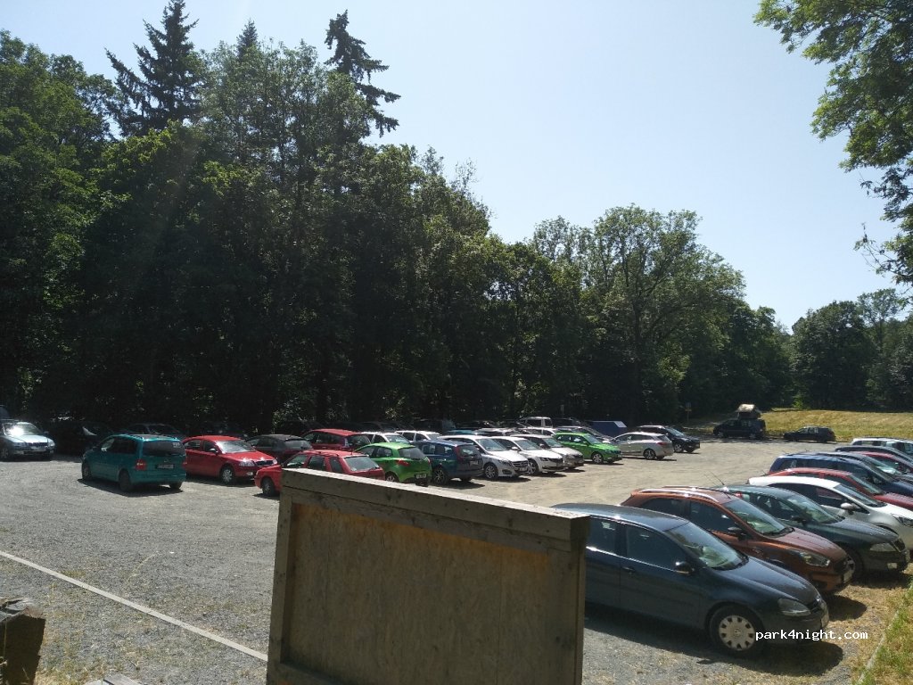 (747 41) Hradec nad Moravicí - Opavská — foto 2