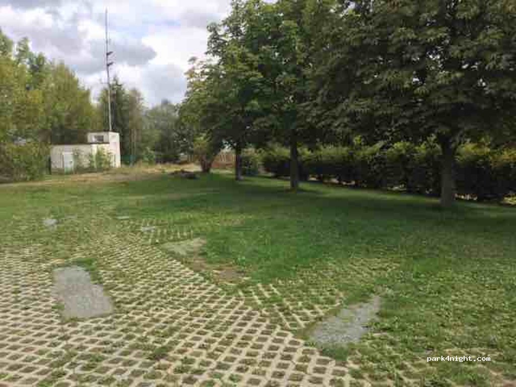 Stellplatz Drei-Brüder-Höhe — foto 2